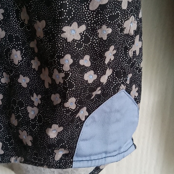 7 Downie St. | Long Sleeve Button Down Shirt - Picture 7 of 11